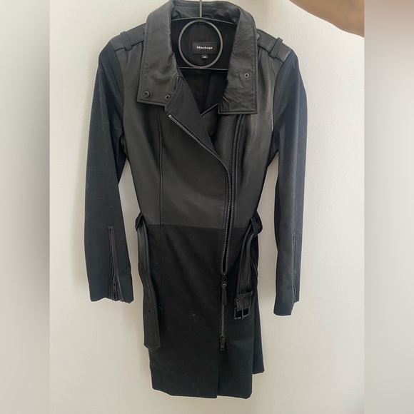 Mackage
Size small , half leather / half suede - Picture 1 of 2